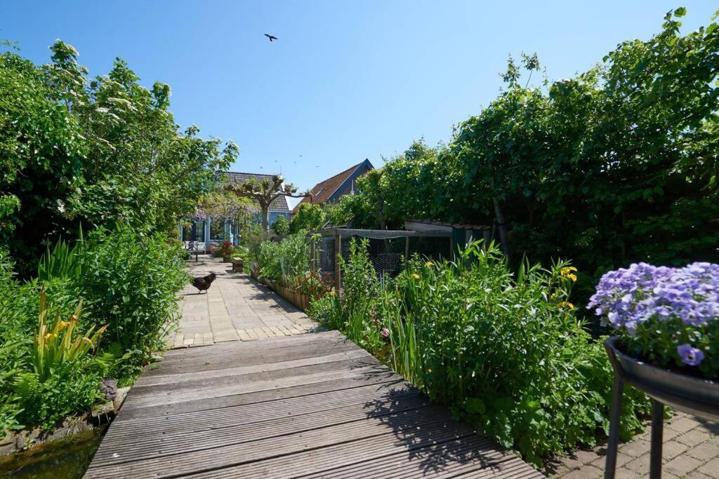Romantic Dutch Hideaway *
